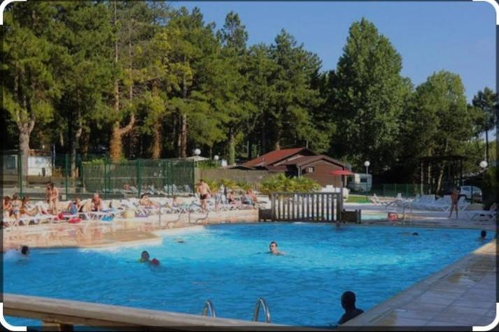 Camping La Dune Blanche *